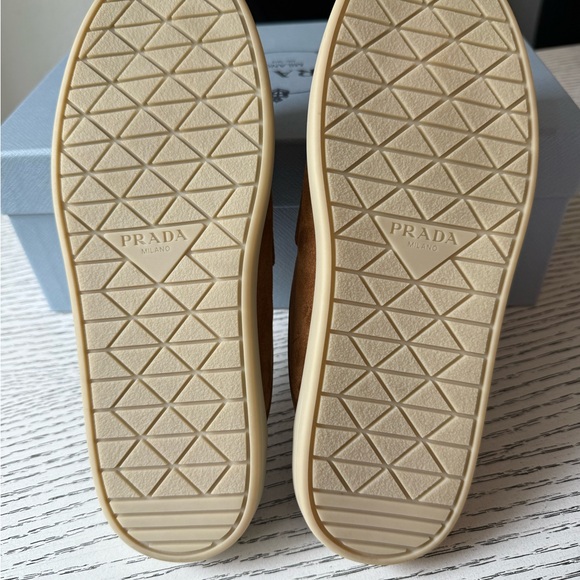 NWT PRADA Saint Tropez Suede Mules 35.5 - Picture 6 of 8